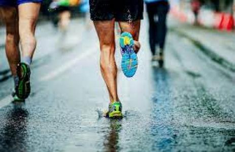 Γιατί Όλοι Τρέχουν;